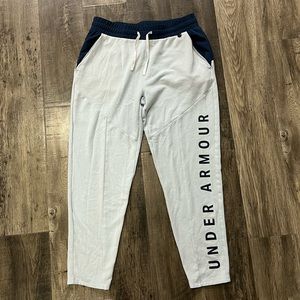 Under armour sweatpants size S